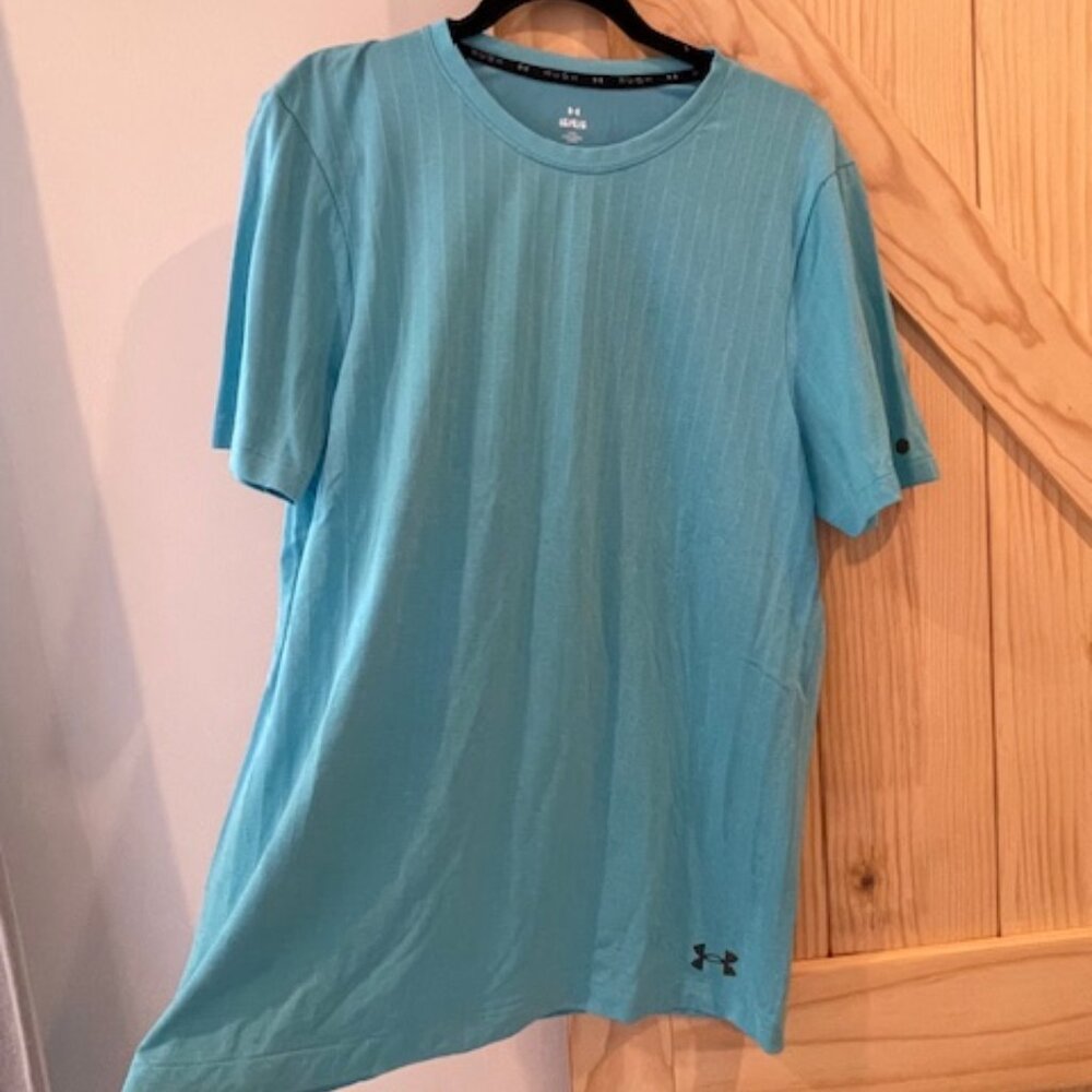 LIKE NEW: Men's Under Armour Rush Short Sleeve